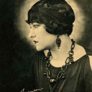 Meet your Posher, Kitt